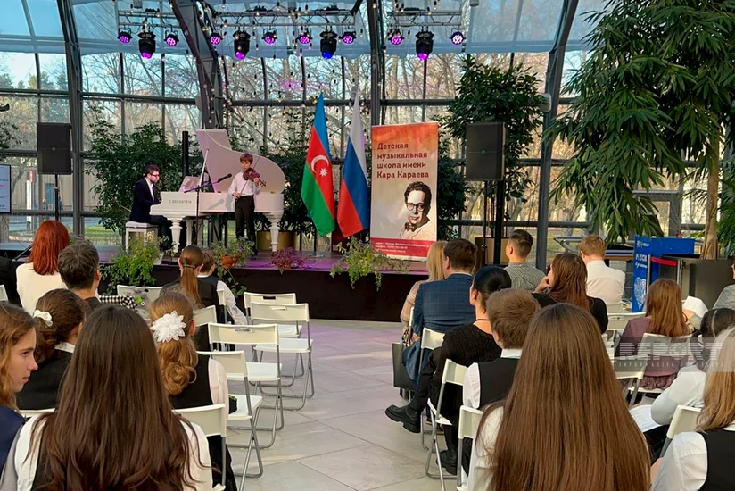 Moskvada Azərbaycanın Dövlət Bayrağı Gününə həsr olunmuş musiqi festivalı keçirilib