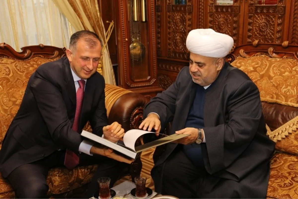 Şeyxülislam Allahşükür Paşazadə Gürcüstanın Azərbaycandakı səfirini qəbul edib