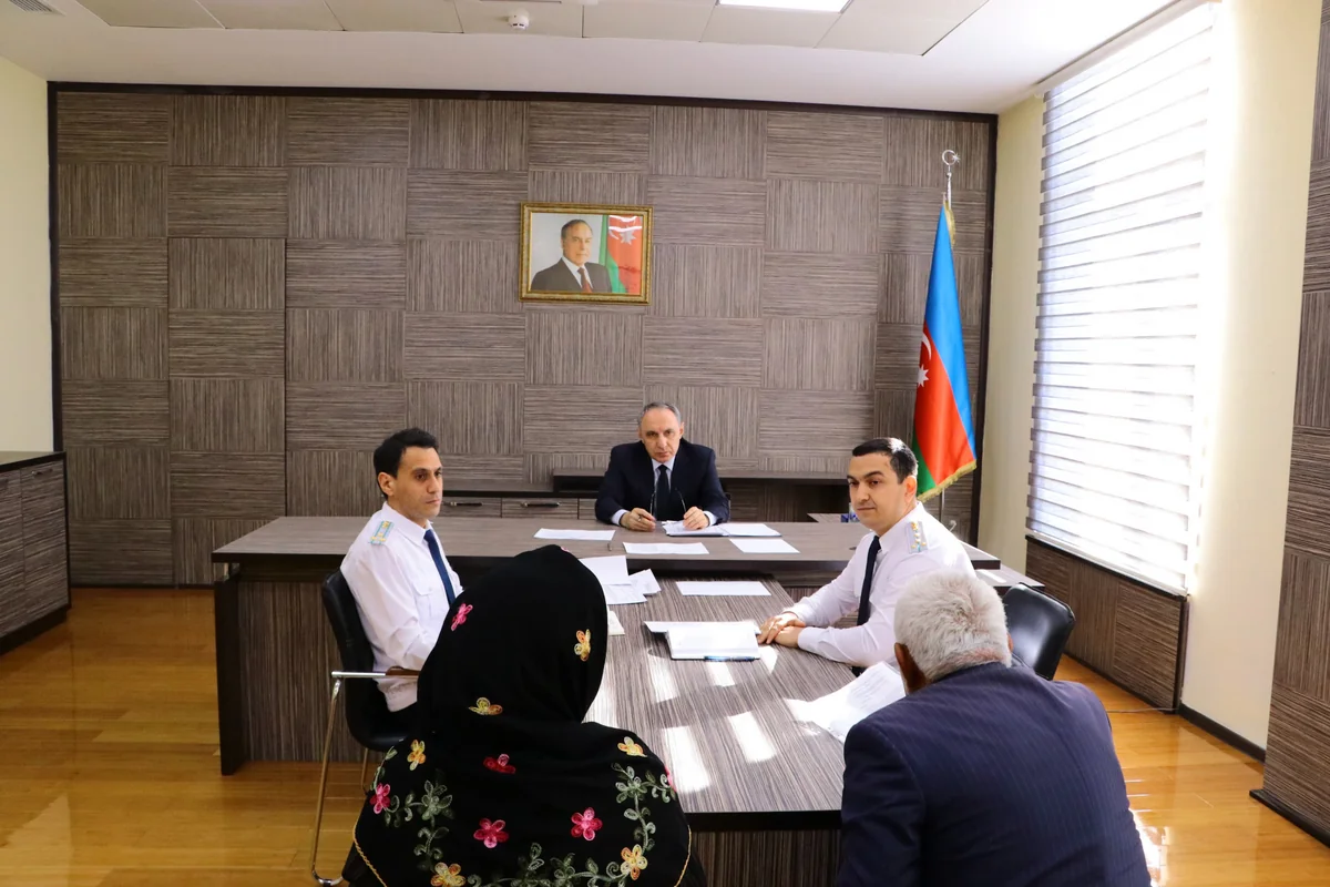 Baş prokuror Lənkəranda vətəndaşları qəbul edib