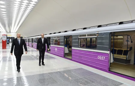 Azərbaycan Prezidenti metronun “Avtovağzal” və “Memar Əcəmi” stansiyalarının açılışında iştirak edib