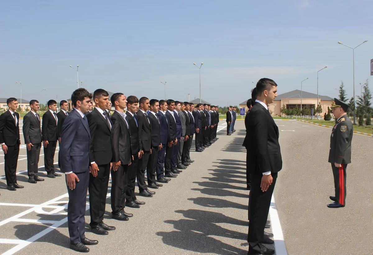 Ramil Usubov sıra baxışı keçirib, 200 nəfər daxili işlər orqanlarında xidmətə qəbul olunub