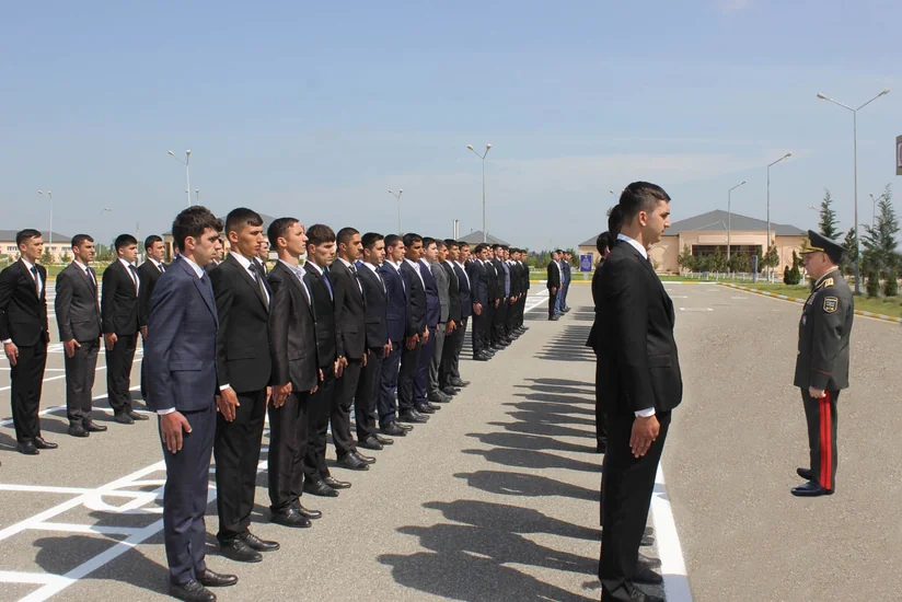 Ramil Usubov sıra baxışı keçirib, 200 nəfər daxili işlər orqanlarında xidmətə qəbul olunub