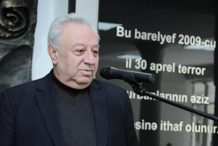 ADNSU-da 30 aprel terror qurbanlarının xatirəsinə həsr olunan barelyefin açılışı olub