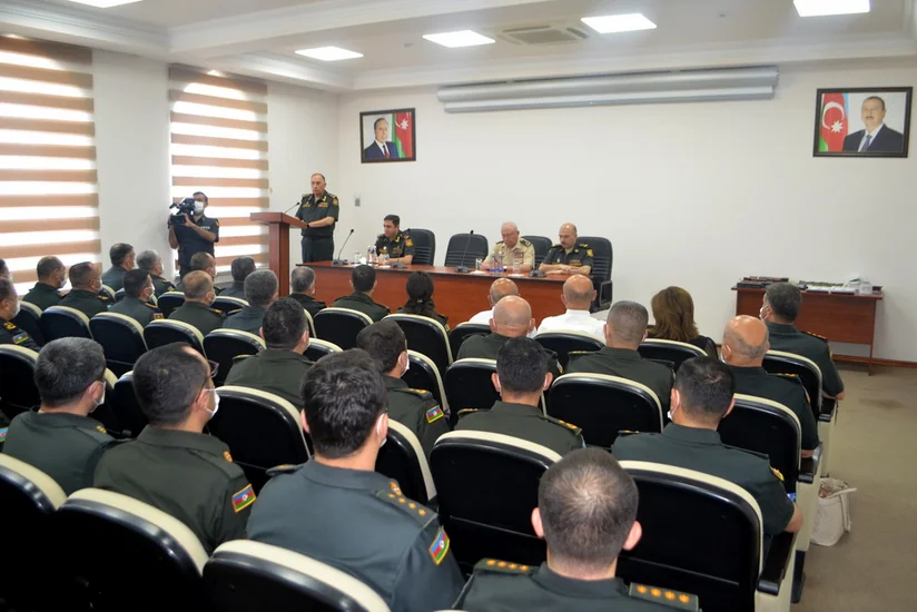 Silahlı Qüvvələr Günü münasibətilə Azərbaycan Ordusunda silsilə tədbirlər keçirilib