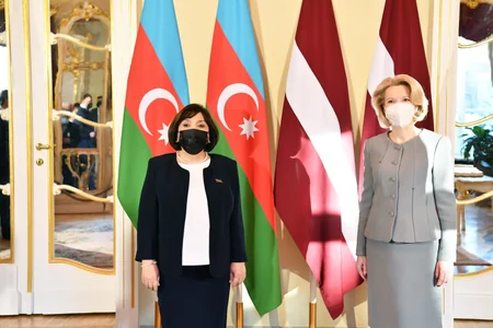Sahibə Qafarova Riqada  Latviya Seyminin sədri ilə görüşüb