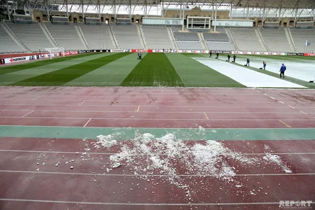 Qarabağ - Fiorentina oyunu üçün stadion qardan təmizlənir - FOTOREPORTAJ