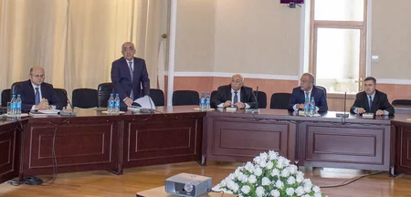 Azərbaycanın yeni energetika naziri nazirliyin kollektivinə təqdim olunub