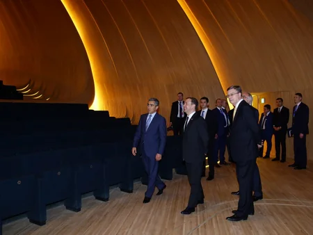 Rusiya baş nazirinin Azərbaycana səfəri başa çatıb