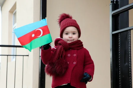 Bölgələrdə 20 şəhid ailəsinə və Qarabağ əlillərinə yeni evlər verildi