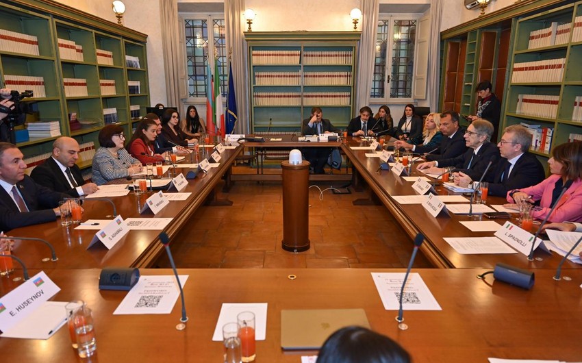 Azerbaijan and Italy discuss economic cooperation