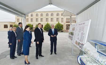 Prezident Abşeron rayonunda “Zəhmət-Ruzi” MMC-nin fəaliyyəti ilə tanış olub