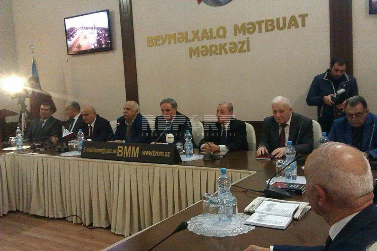 Qara Yanvar dialoqu kitabının təqdimat mərasimi keçirilib