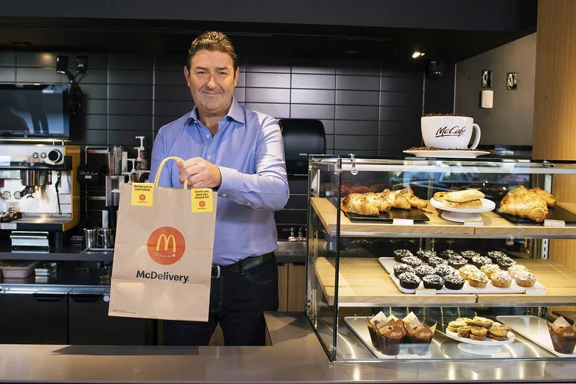 McDonald's prezidenti qalmaqala görə vəzifəsini tərk edib