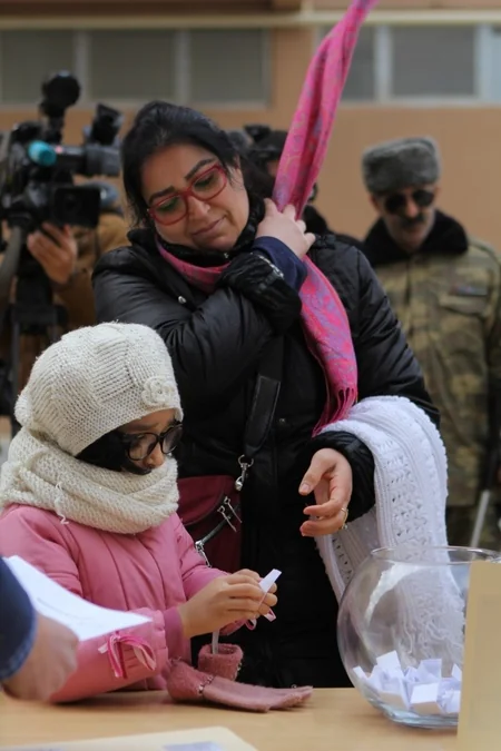Bir qrup şəhid ailəsi və Qarabağ müharibəsi əlili mənzillə təmin edilib