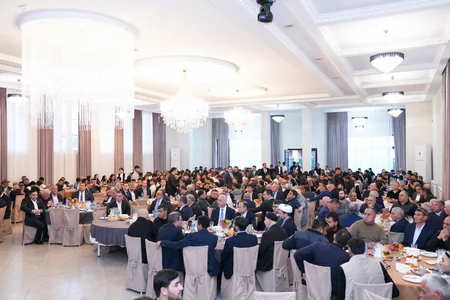 Tbilisidə Gürcüstan azərbaycanlıları üçün iftar mərasimi təşkil olunub