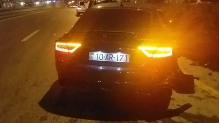 Ziya Bünyadov prospektində iki avtomobil toqquşub, xəsarət alanlar var - VİDEO