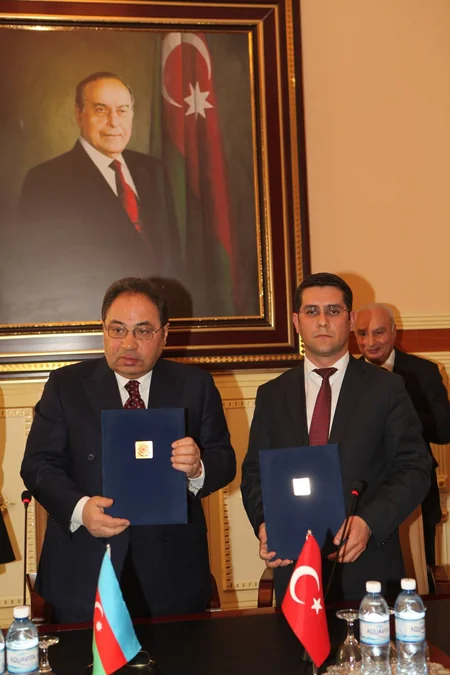 BDU-nun Gənc istedadlar liseyi ilə Anadolu texniki-peşə liseyi arasında memorandum imzalanıb