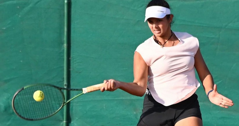 Hindistanlı tennisçi atası tərəfindən güllələnib