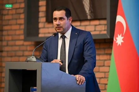 Fərid Qayıbov idman federasiyalarının nümayəndələri ilə 20-ci görüşünü keçirib