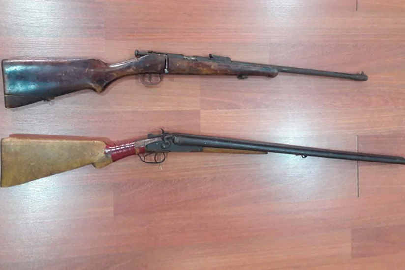 Mingəçevirdə odlu silahlar aşkar edilərək götürülüb