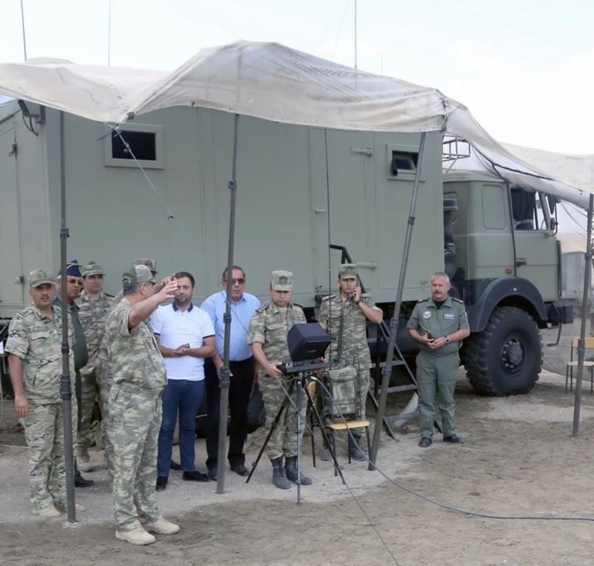 Xəzərdə axtarışı gedən hərbi pilotun yaxınları tədbirlər barədə məlumatlandırılıb