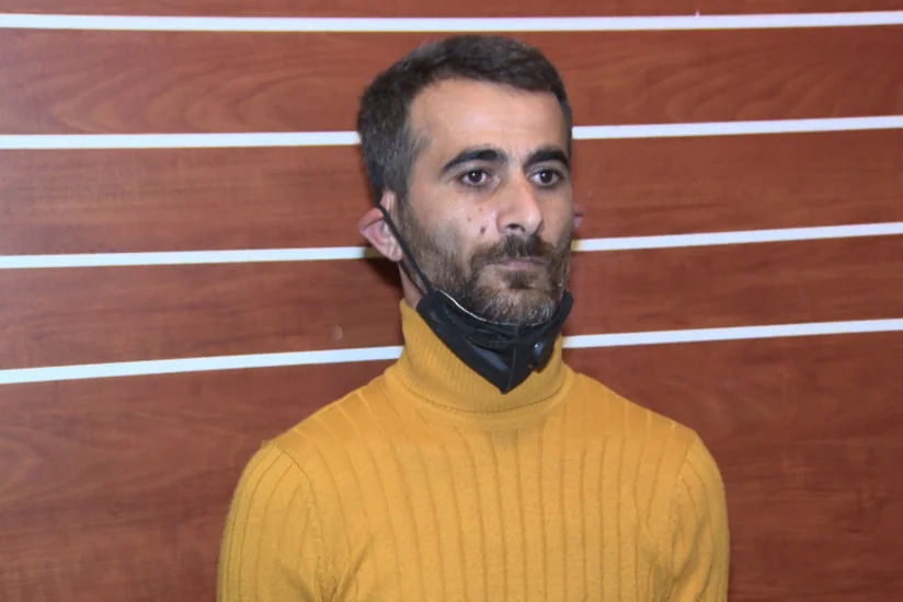 Abşeronda taksi sürücüsü qadına zorakılıq tətbiq edərək bıçaqla hədələyib