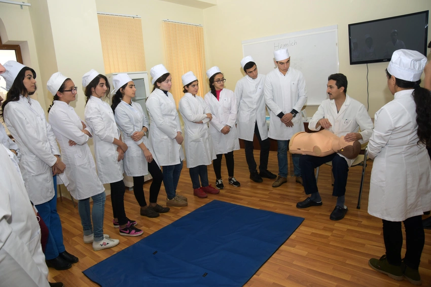 ATU-da I kurs tələbələrinin dərs sistemində yenilik edilib