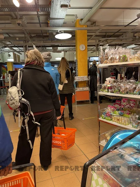 В Германии возник дефицит масла и муки