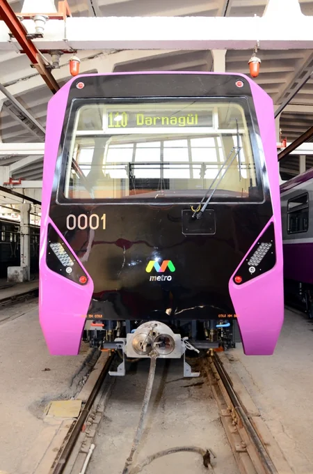 Yeni metro qatarları Həzi Aslanov-İçərişəhər xəttində hərəkət edəcək