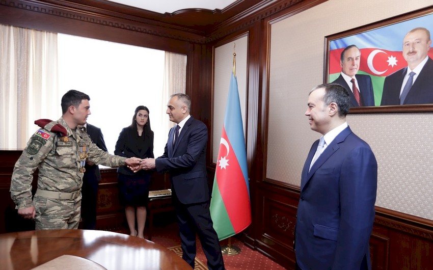 Naxçıvanda bir qrup şəhid ailəsi və müharibə əlilinə mənzillər təqdim edilib