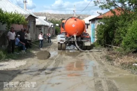 Mingəçevirdə fərdi yaşayış evlərini sel basıb - FOTO
