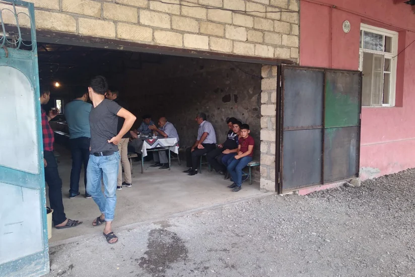 Füzulidə fermerin 15 yaşlı oğlunu qətlə yetirərək qaçan çoban saxlanılıb - YENİLƏNİB - TƏFƏRRÜAT