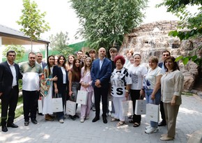 Naxçıvanın təhsil naziri Ukraynanın Zərifə Əliyeva adına İrpen Xarici Dillər Liseyinin əməkdaşları ilə görüşüb