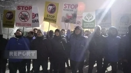 В ходе акции протеста на дороге Ханкенди-Лачын наблюдается оживление, несмотря на интенсивный снегопад