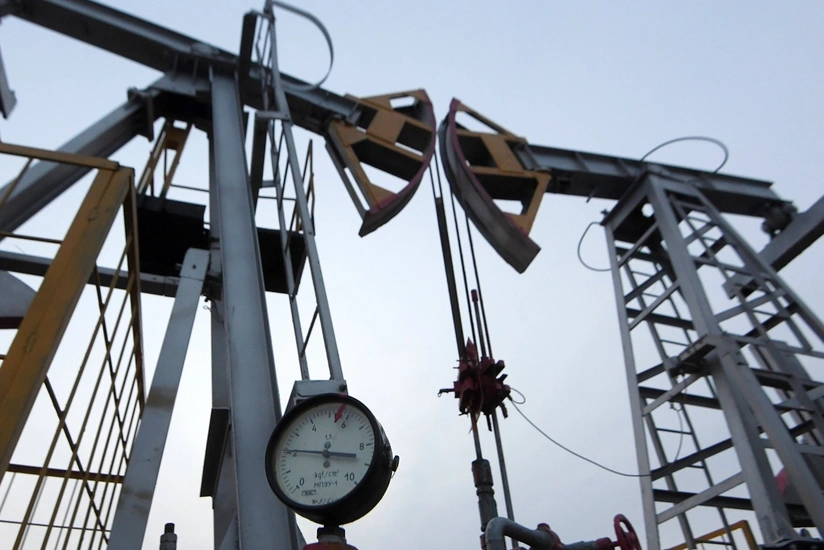 Azerbaijani oil price rises nearly $8