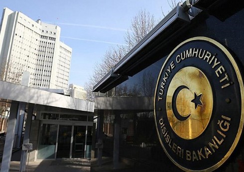 Rəsmi Ankara İsrailin türkiyəli diplomatın da tərkibində olduğu nümayəndə heyətinə hücumunu qınayıb