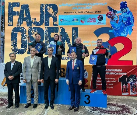 Azərbaycan taekvondoçuları İrandan 2 medalla qayıdır