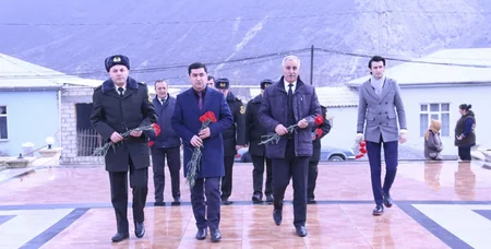 Xocalının müdafiəsi zamanı şücaət göstərmiş veteranlarla gənclərin görüşü olub