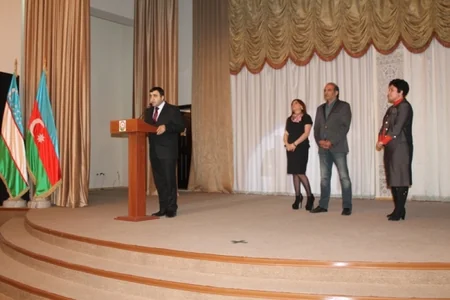 Özbəkistanda Azərbaycan milli geyimlərinin moda sərgisi keçirilib