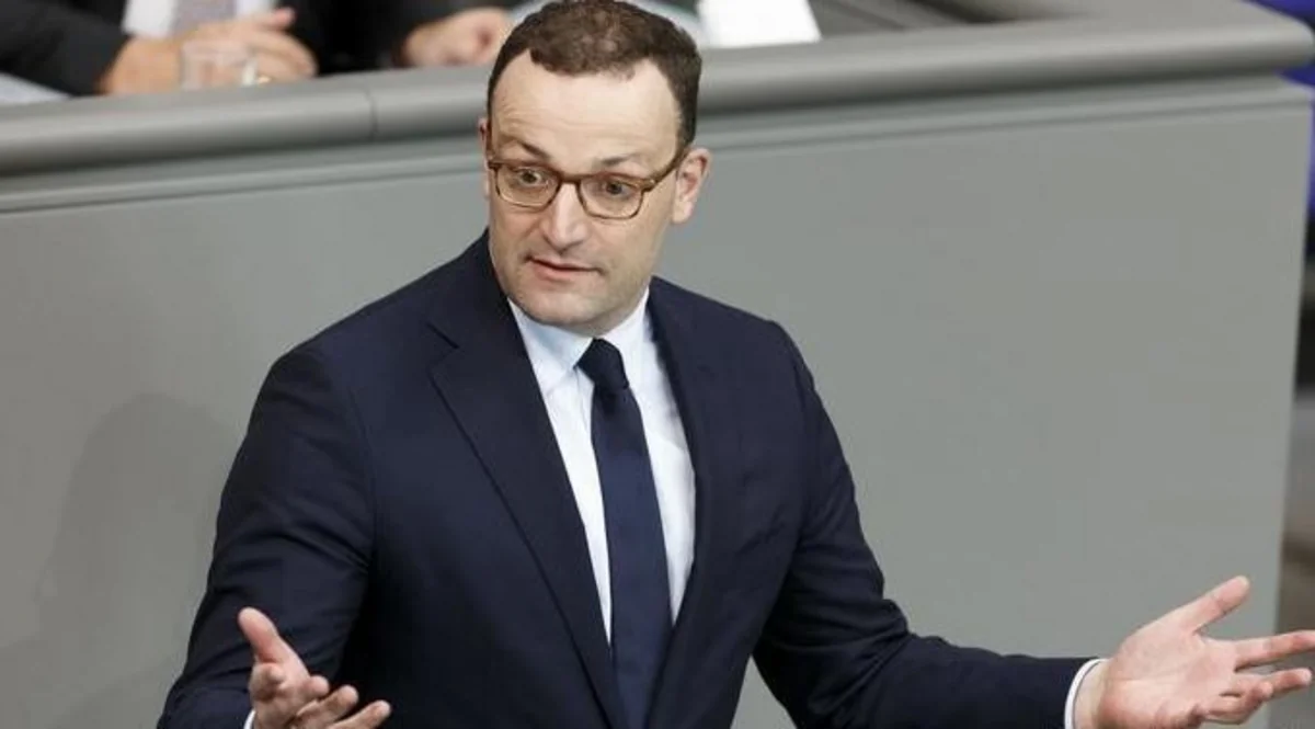 Минздрав Германии: Вспышка коронавируса приняла массовый характер