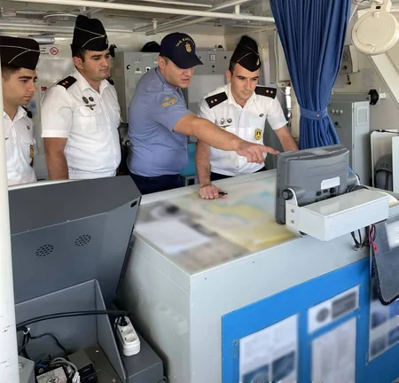 Azərbaycan hərbçiləri Türkiyədə patrul gəmisində təlim keçir