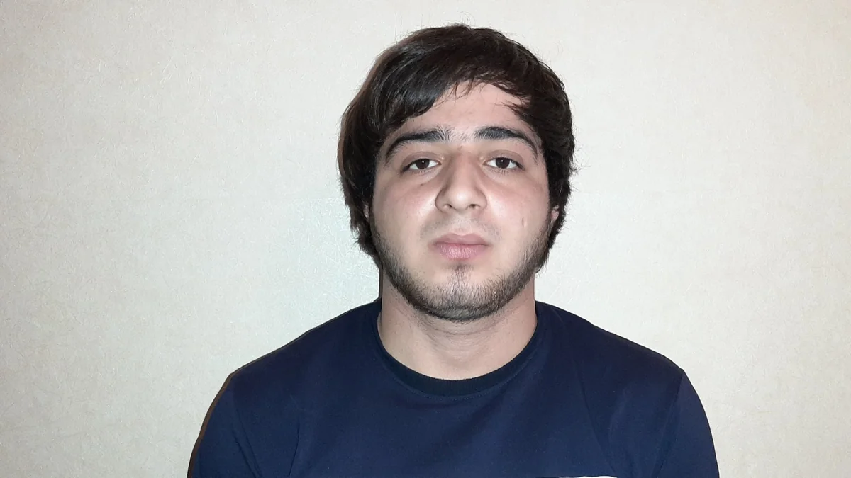 Bakıda quldurluq yolu ilə avtomobil ələ keçirən şəxslər tutulublar - VİDEO - YENİLƏNİB