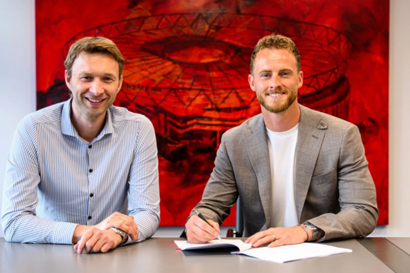 Байер объявил о переходе вратаря сборной Нидерландов