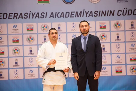 IJF Akademiyasının proqramında iştirak edən məşqçilərə sertifikatlar təqdim olunub