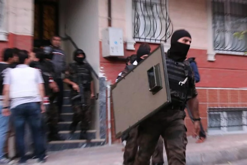 ​İstanbulda antiterror əməliyyatı keçirilib