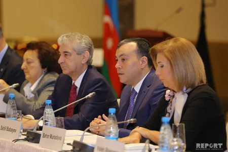 Əmək və Əhalinin Sosial Müdafiəsi Nazirliyinin 100 illiyinə həsr olunmuş beynəlxalq elmi-praktik konfrans keçirilib