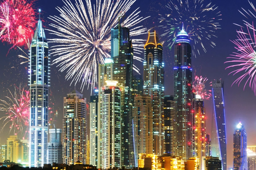UAE rings in 2025 with record-breaking New Year’s Eve drones, fireworks display