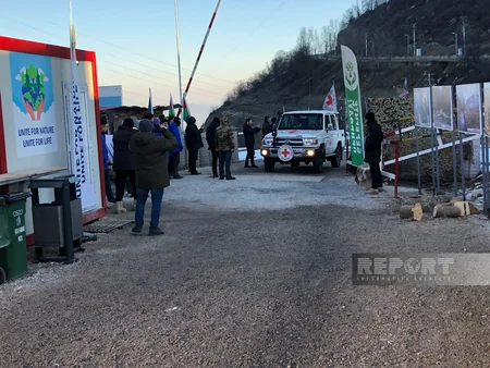 В Ханкенди беспрепятственно проехали автомобили МККК