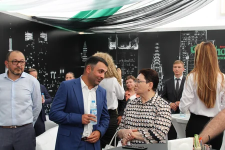 На АЗС SOCAR в Киеве открылся известный американский бренд