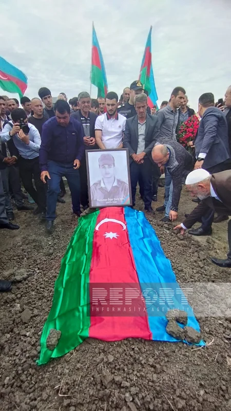 Göyçayda Birinci Qarabağ müharibəsinin şəhidi İlqar Rəhimov dəfn edilib - YENİLƏNİB